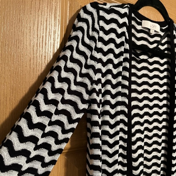 LOFT Women's Black and White Cardigan - Picture 2 of 11